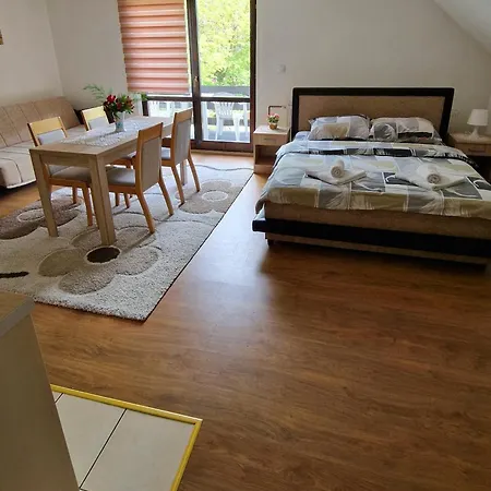 Prolece 아파트 Josanicka Banja